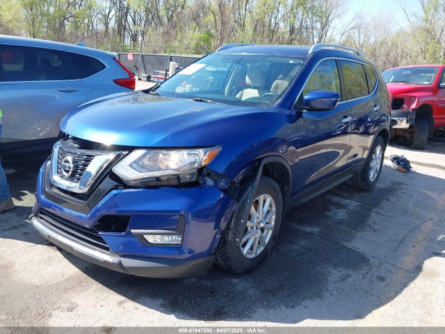 JN8AT2MV0HW014068 Nissan ROGUE SV
