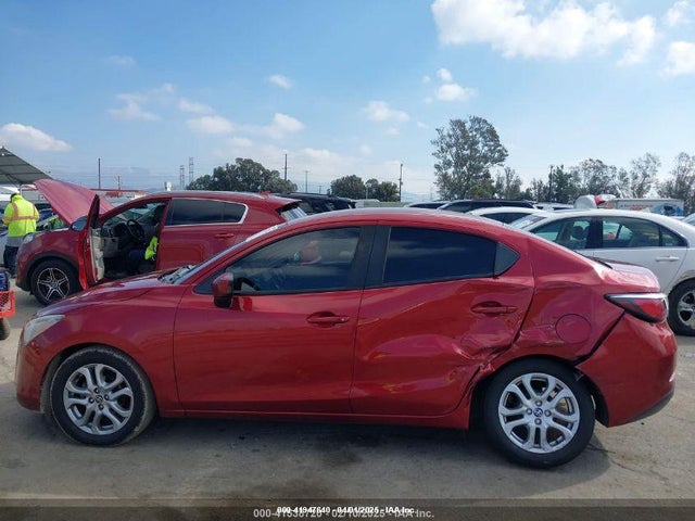 3MYDLBYV0JY314938 Toyota YARIS IA