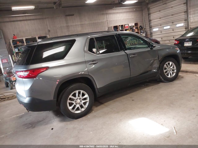 1GNEVGKW1KJ202867 Chevrolet Traverse 1lt