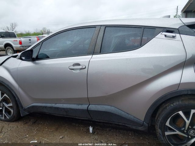NMTKHMBX8JR034946 Toyota C-HR XLE