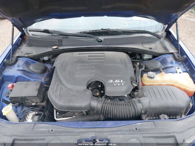 2C3CCAAGXKH589924 Chrysler 300 Touring