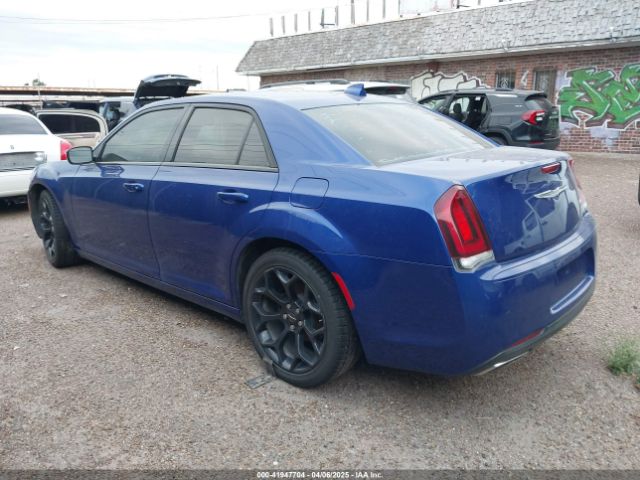 2C3CCAAGXKH589924 Chrysler 300 Touring