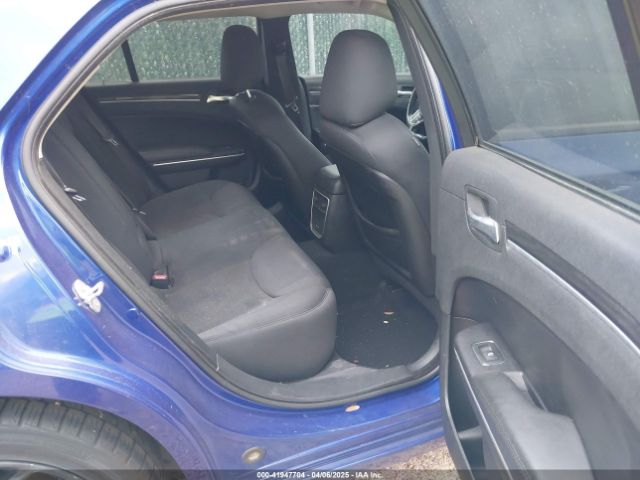 2C3CCAAGXKH589924 Chrysler 300 Touring