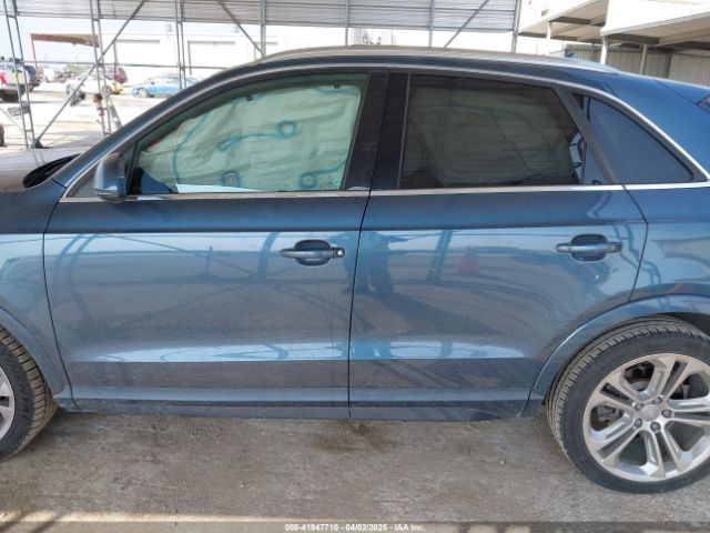 WA1EFCFS9GR008435 Audi Q3 2.0t Premium Plus