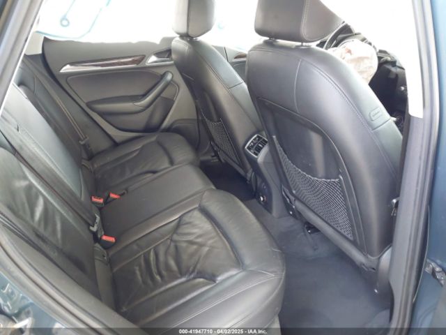 WA1EFCFS9GR008435 Audi Q3 2.0t Premium Plus
