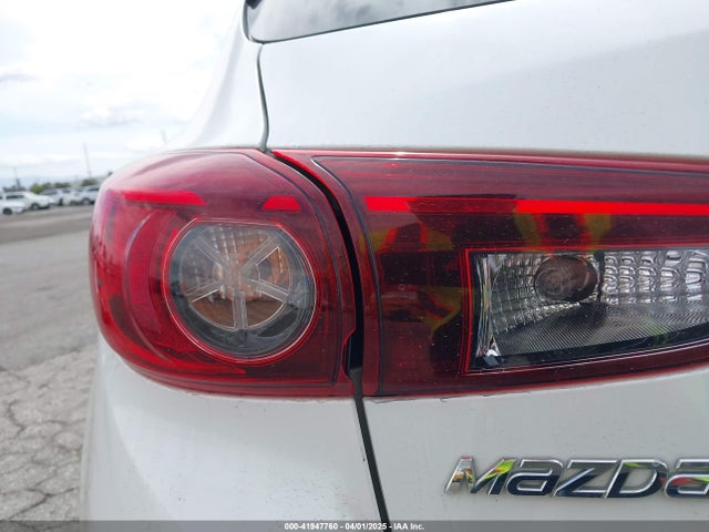 JM1BM1L31F1262122 Mazda py