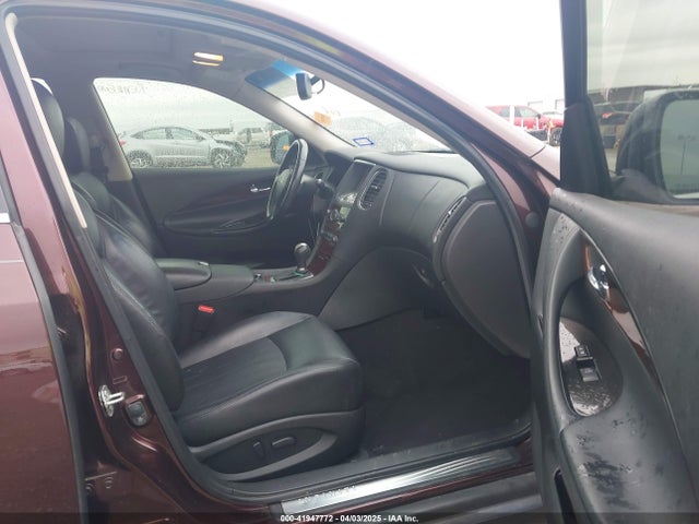 JN1BJ0RP6GM231903 Infiniti QX50