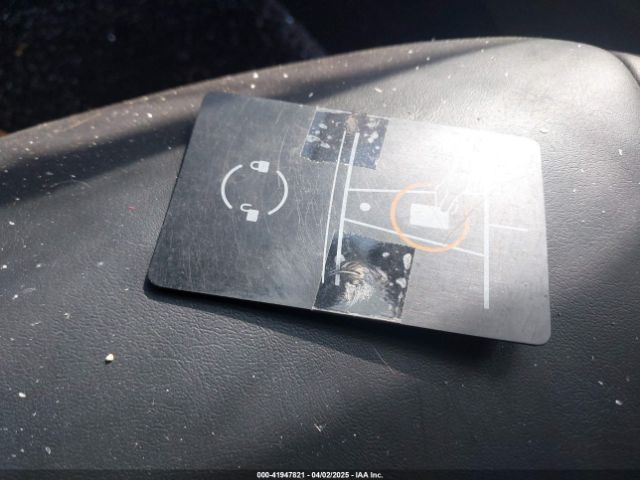 2023 TESLA MODEL 3 5YJ3E1EA4PF570830 Photo 10