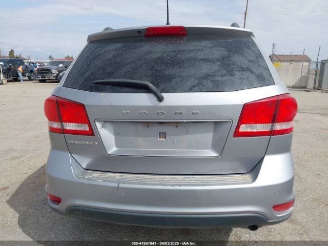 3C4PDCBB5KT861358 Dodge JOURNEY SE