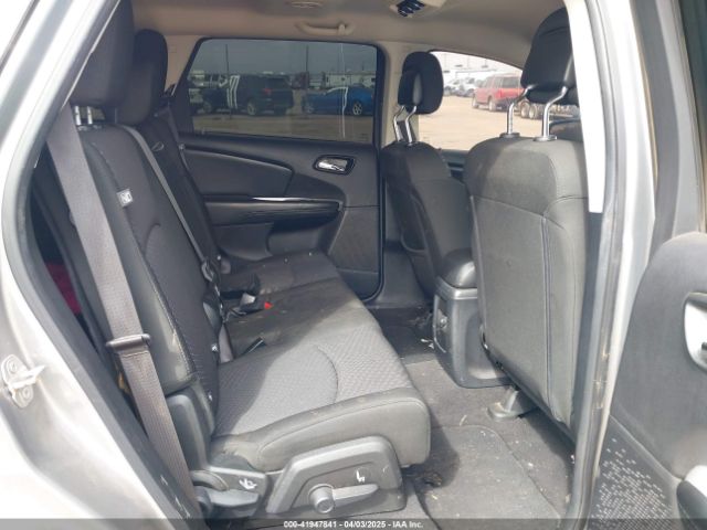 3C4PDCBB5KT861358 Dodge JOURNEY SE