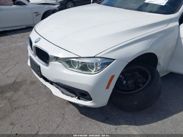WBA8A9C5XJAH12264 BMW 320i