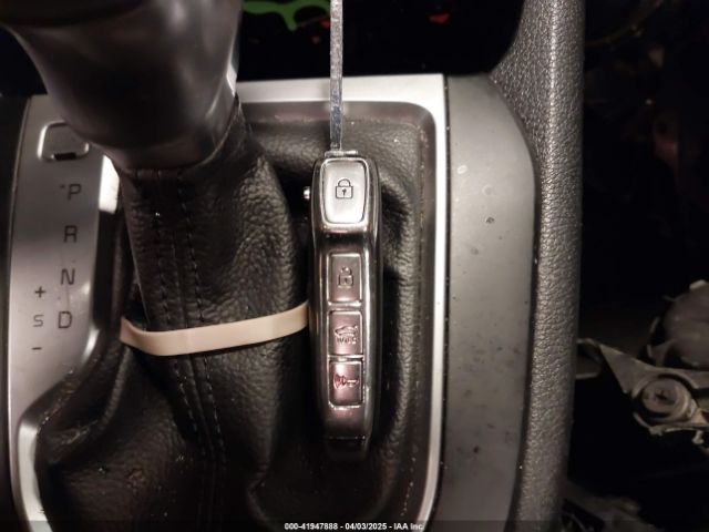 3KPF24AD7KE114519 KIA Forte Lxs