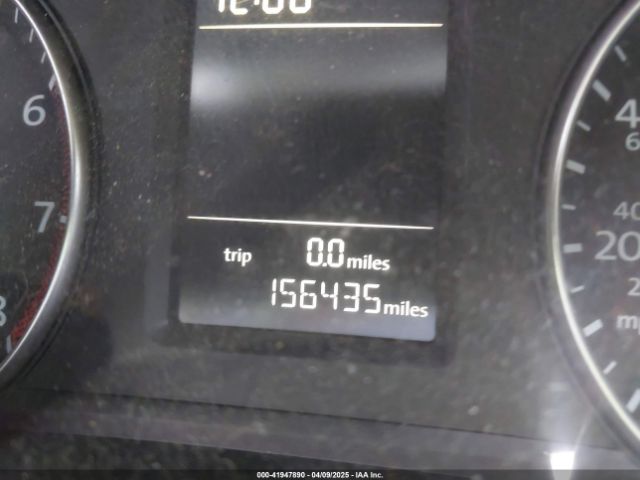 1VWAT7A31FC118947 Volkswagen Passat 1.8t Limited Edition
