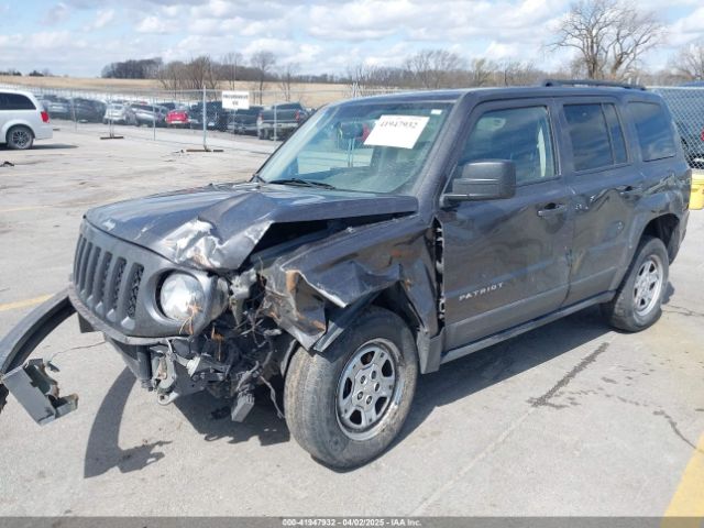 1C4NJRBB0GD669121 Jeep Patriot Sport
