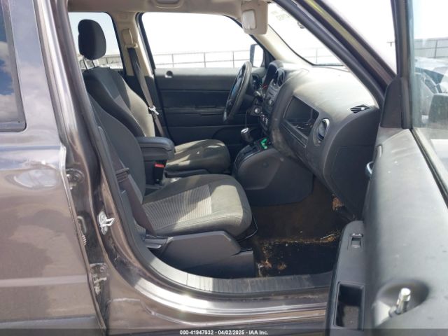 1C4NJRBB0GD669121 Jeep Patriot Sport