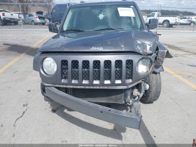 1C4NJRBB0GD669121 Jeep Patriot Sport