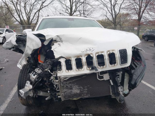 1C4PJMDNXKD352796 Jeep Cherokee Limited 4x4