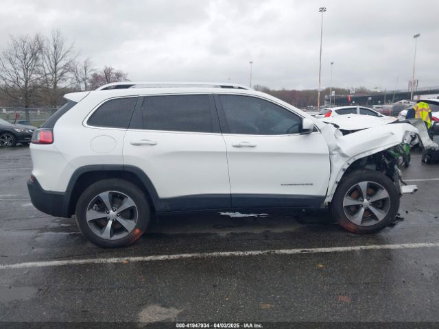 1C4PJMDNXKD352796 Jeep Cherokee Limited 4x4
