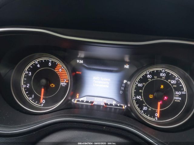 1C4PJMDNXKD352796 Jeep Cherokee Limited 4x4