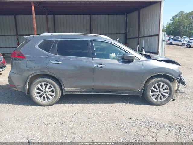 KNMAT2MT0HP596404 Nissan ROGUE SV