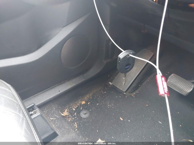 1FMCU9GX6GUA81609 Ford ESCAPE SE