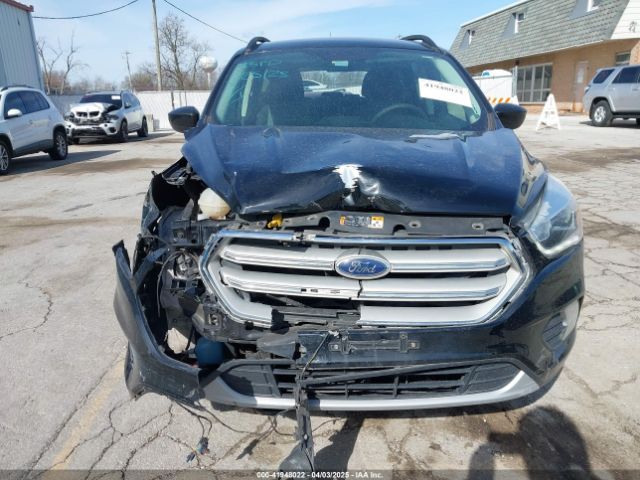 1FMCU0GD5HUC23788 Ford ESCAPE SE