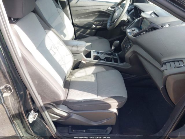 1FMCU0GD5HUC23788 Ford ESCAPE SE