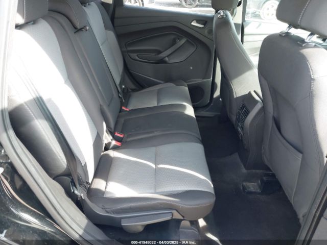 1FMCU0GD5HUC23788 Ford ESCAPE SE