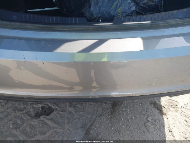 1G1ZD5ST5PF133398 Chevrolet Malibu Fwd 1lt