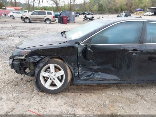 4T1BF1FK2EU469737 Toyota CAMRY SE