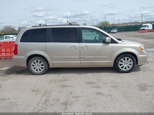 2C4RC1BG2FR561555 Chrysler 2015