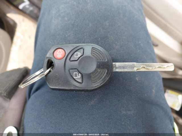 1FMCU0GX0EUA19275 Ford ESCAPE SE