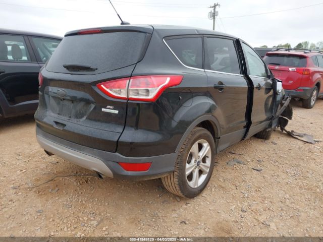 1FMCU0GX0EUA19275 Ford ESCAPE SE