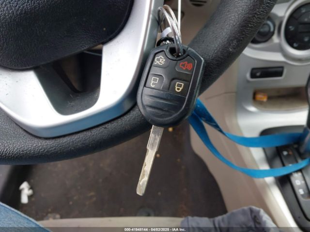 3FADP4BJ6HM167889 Ford FIESTA SE
