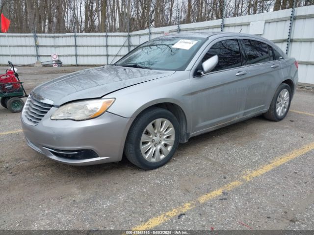 1C3CCBAB5EN211113 Chrysler 200 LX
