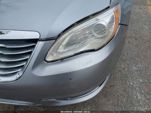 1C3CCBAB5EN211113 Chrysler 200 LX
