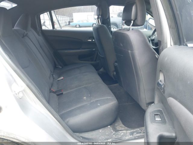 1C3CCBAB5EN211113 Chrysler 200 LX