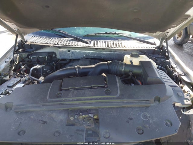 1FMJU1MT8GEF08065 Ford Expedition Platinum