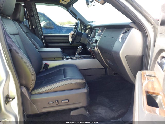 1FMJU1MT8GEF08065 Ford Expedition Platinum