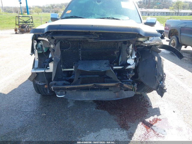 1FMJU1MT8GEF08065 Ford Expedition Platinum