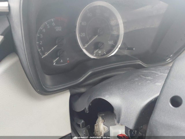JTDEPRAE5LJ065960 Toyota COROLLA LE