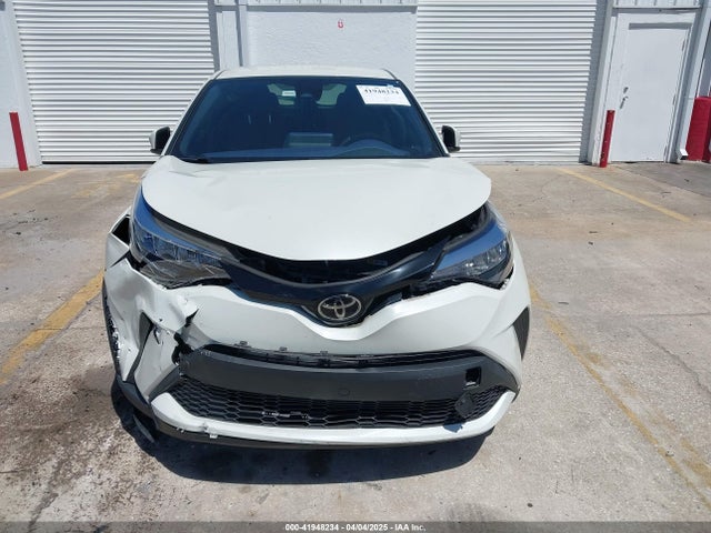 JTNKHMBX8M1104427 Toyota C-HR XLE