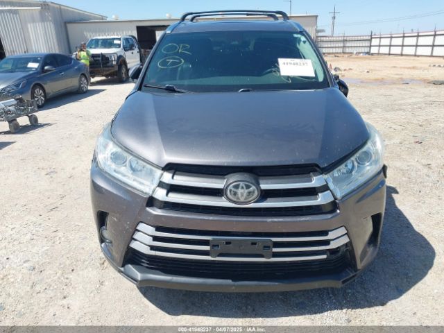 5TDKZRFH1HS511984 Toyota Highlander Xle