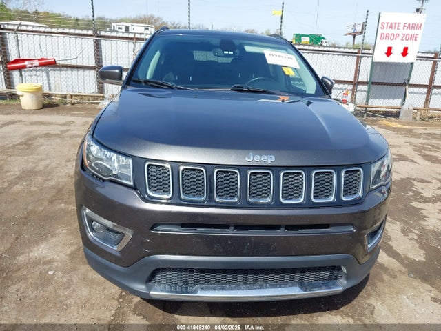 3C4NJDCB1KT641770 Jeep Compass Limited 4x4
