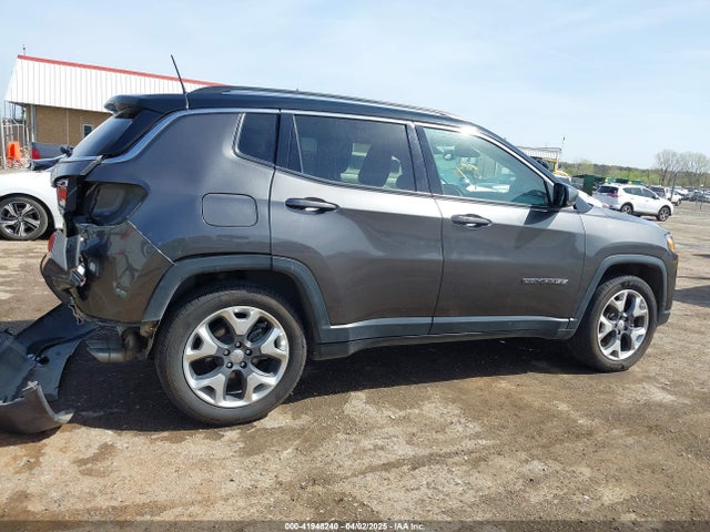 3C4NJDCB1KT641770 Jeep Compass Limited 4x4