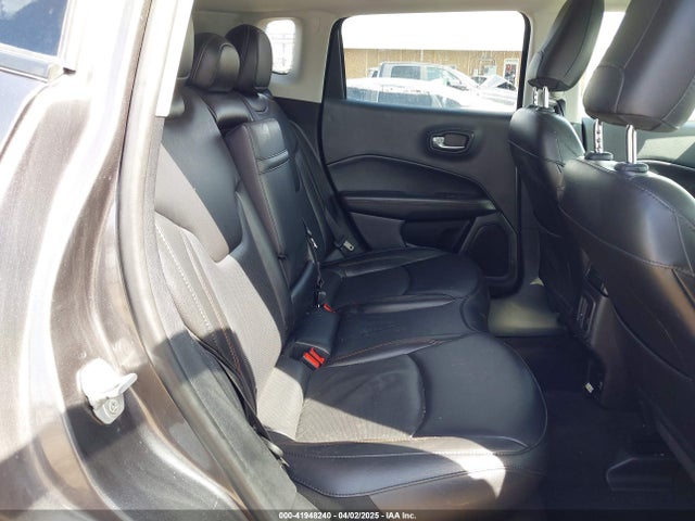 3C4NJDCB1KT641770 Jeep Compass Limited 4x4