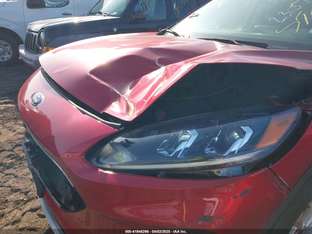 1FMCU9G63MUA01900 Ford ESCAPE SE