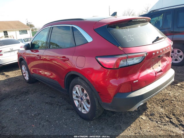 1FMCU9G63MUA01900 Ford ESCAPE SE