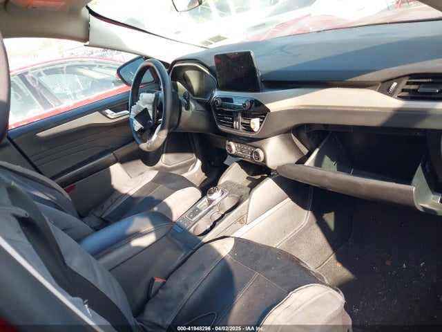 1FMCU9G63MUA01900 Ford ESCAPE SE