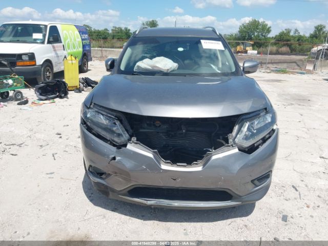 KNMAT2MV8GP697352 Nissan ROGUE SV